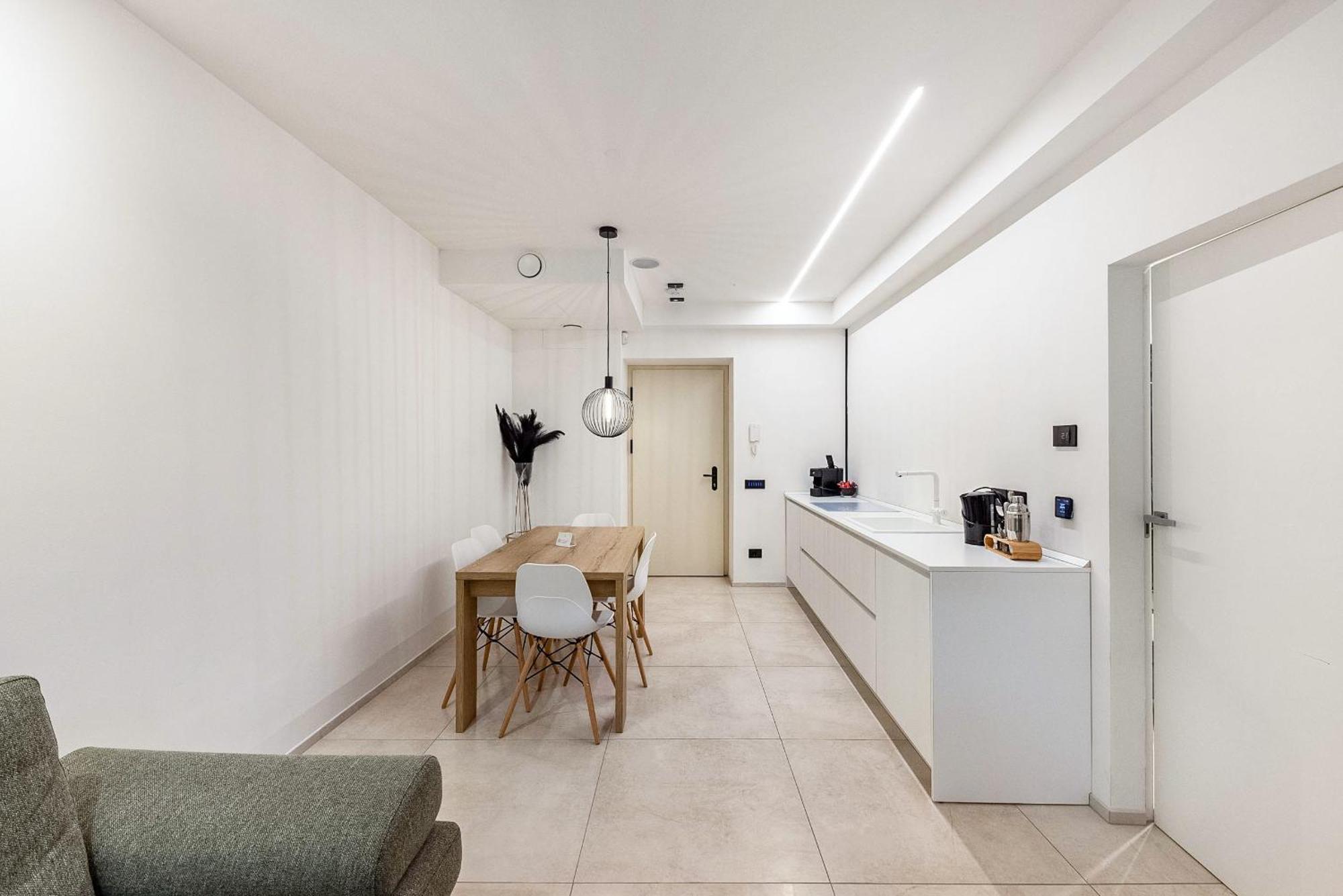 App 206 Palazzo Cavour Apartment Bolzano Bagian luar foto