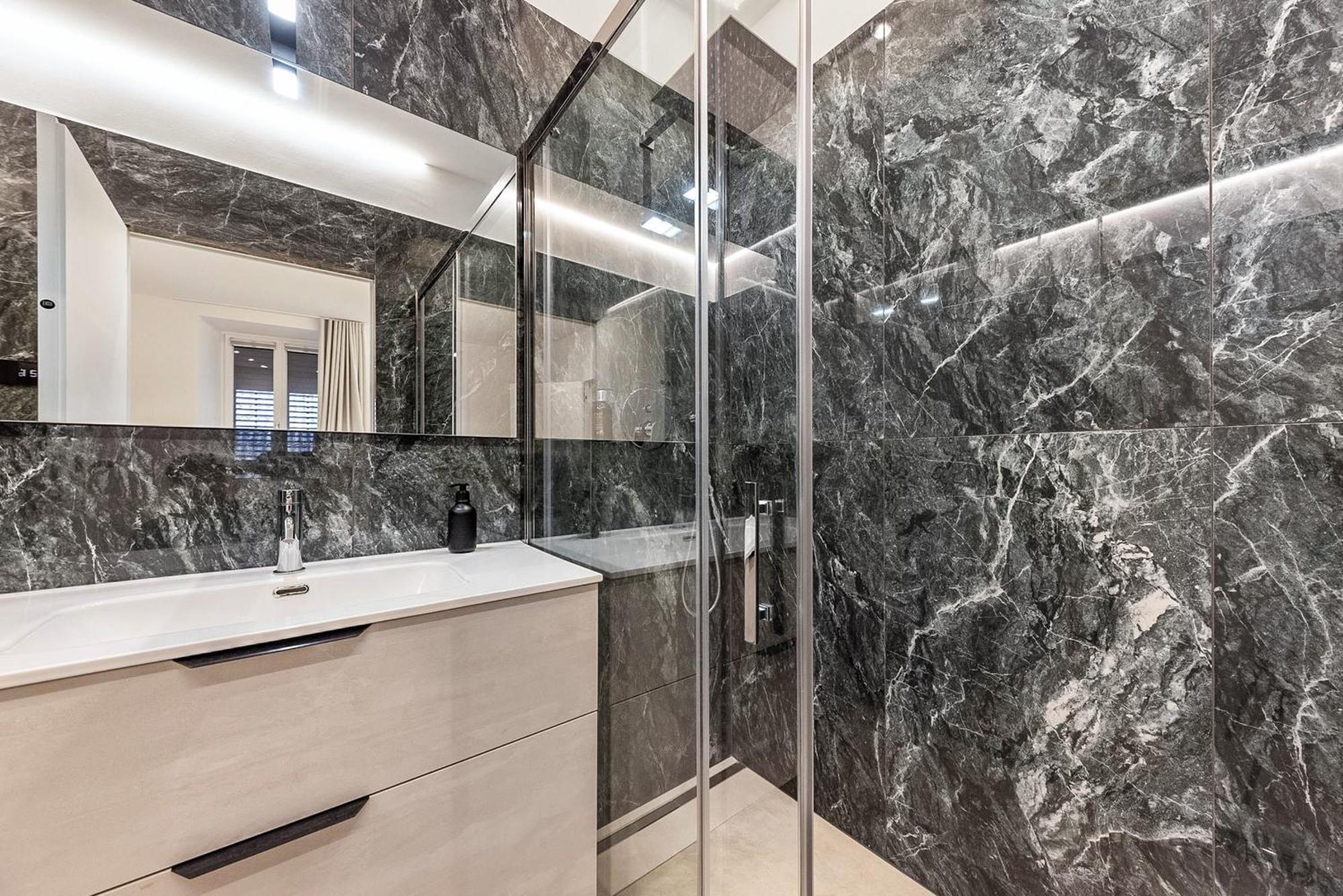 App 206 Palazzo Cavour Apartment Bolzano Bagian luar foto