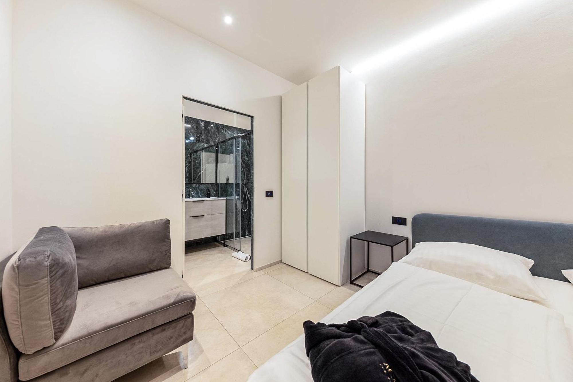 App 206 Palazzo Cavour Apartment Bolzano Bagian luar foto